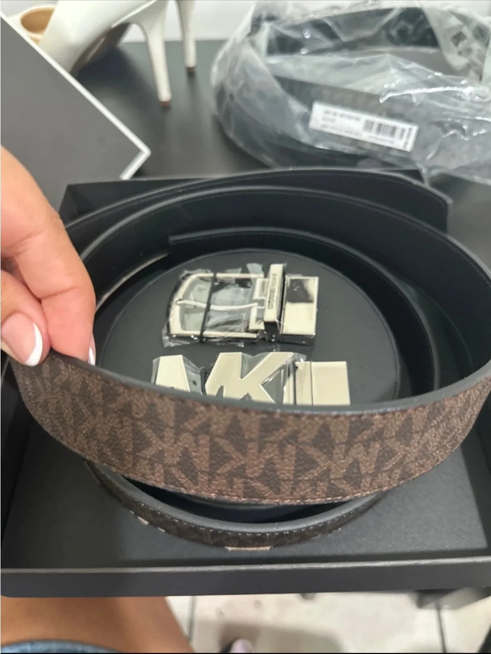 Michael Kors Black Leather Men’s Belt with Silver details